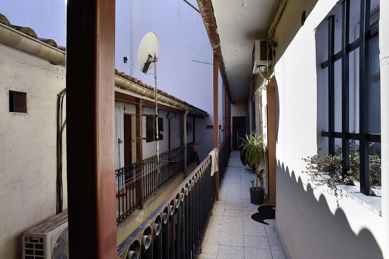 Mini Loft En Calle Amparo Madrid Bagian luar foto