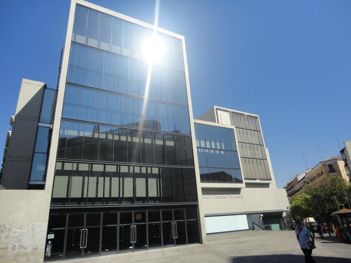 Mini Loft En Calle Amparo Madrid Bagian luar foto